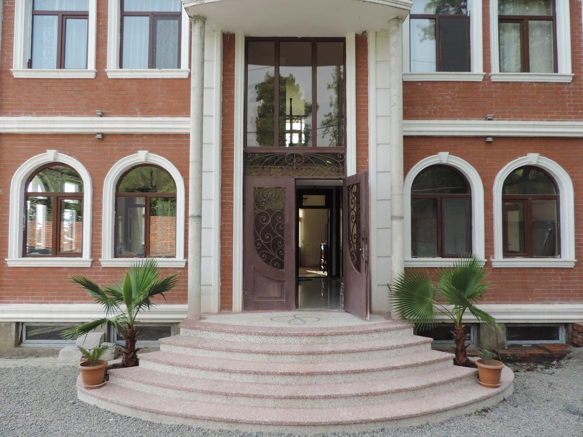 Sunny Hotel Batumi Makhinjauri Exterior photo