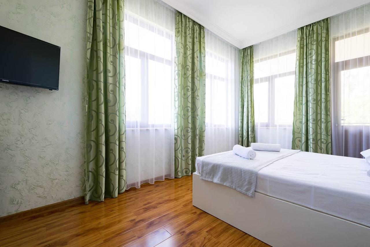 Sunny Hotel Batumi Makhinjauri Room photo